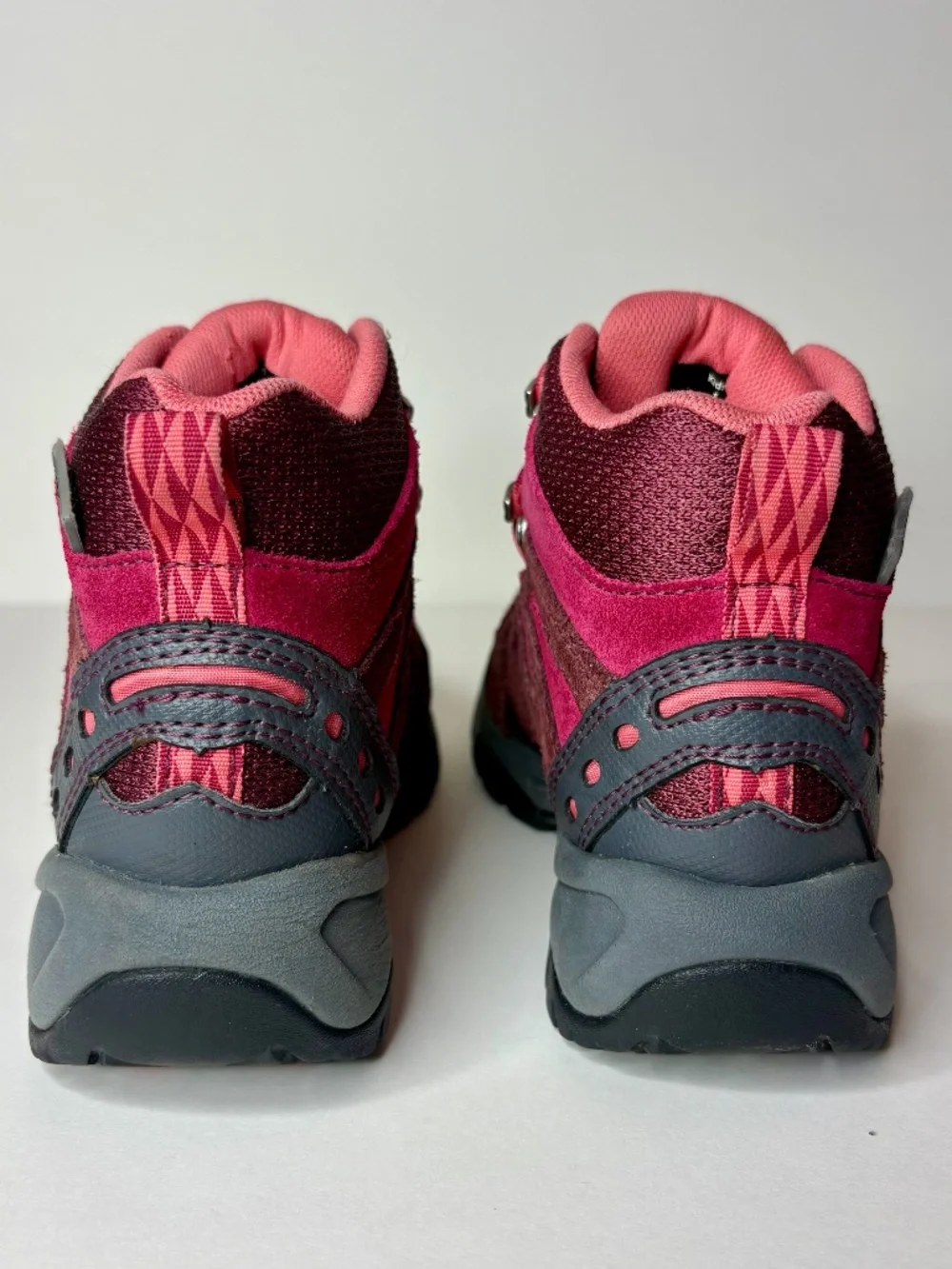 L.L.Bean Kids Size 1 Hiking Shoes Burgundy Red Suede Trail Sneakers